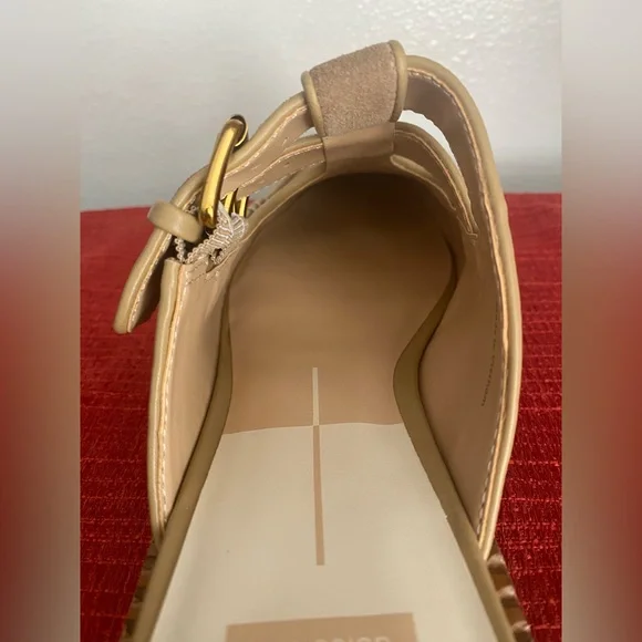 NWT-.DOLCE VITA WOMENS TAN MULES - Picture 10 of 16